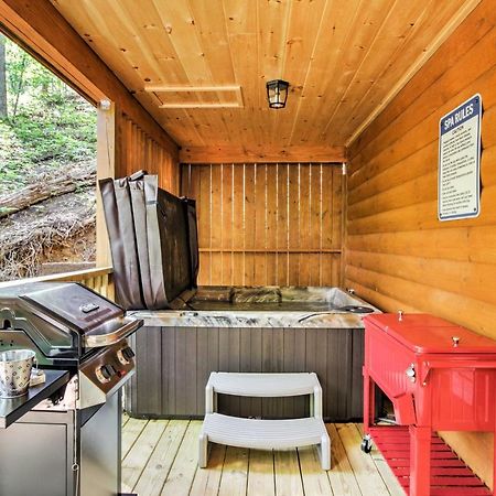 Gatlinburg Cabin With Hot Tub 5 Mi To Downtown Eksteriør bilde
