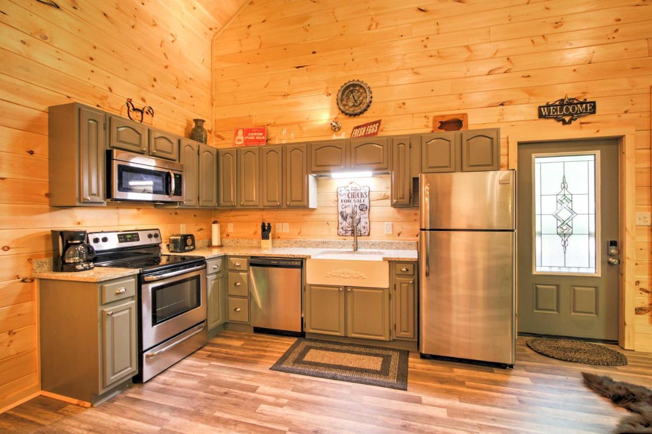 Gatlinburg Cabin With Hot Tub 5 Mi To Downtown Eksteriør bilde
