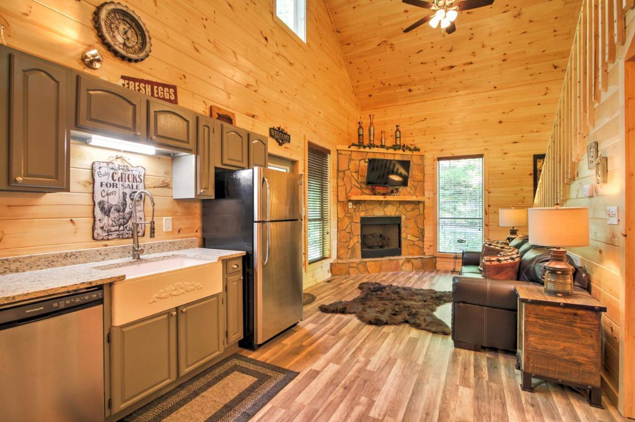 Gatlinburg Cabin With Hot Tub 5 Mi To Downtown Eksteriør bilde