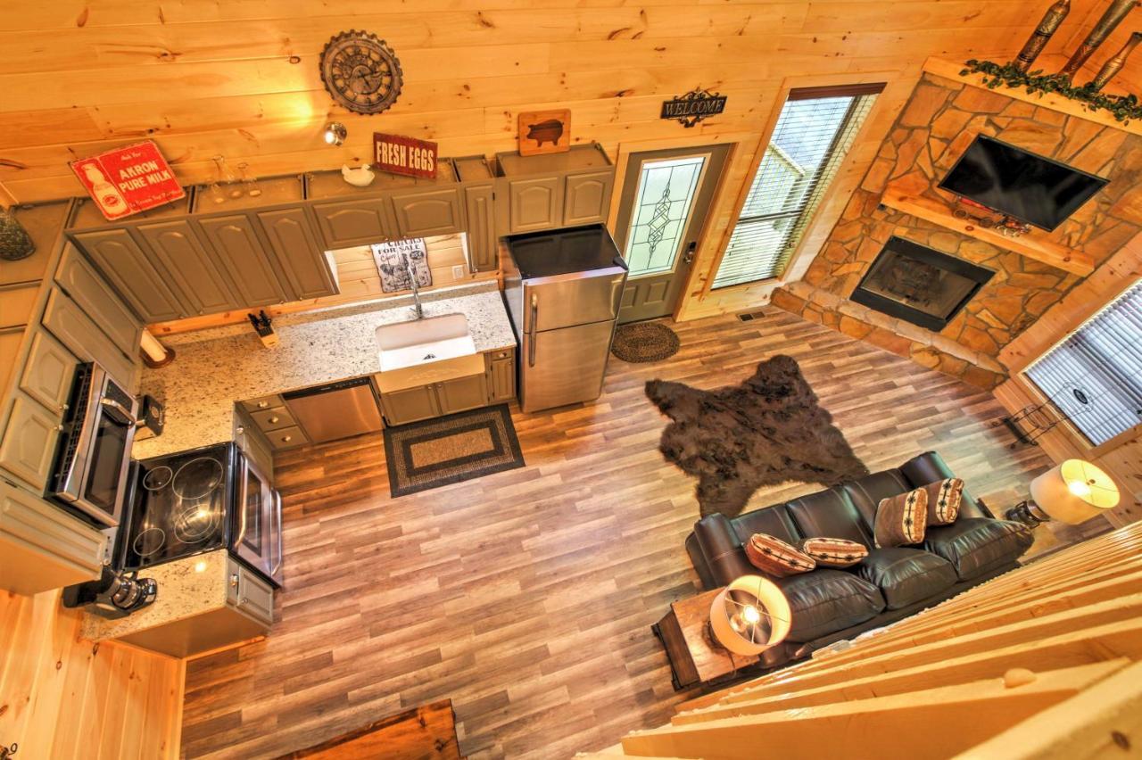 Gatlinburg Cabin With Hot Tub 5 Mi To Downtown Eksteriør bilde